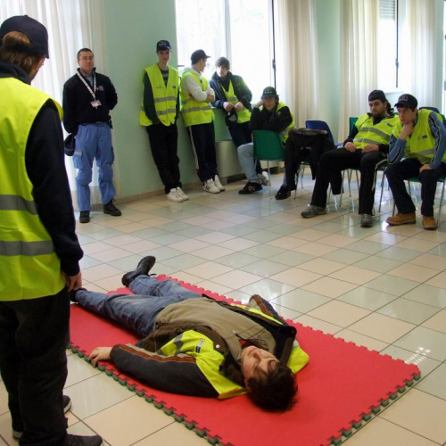 Foto Stage (impianto elettrico/primo soccorso) 19 / 49584