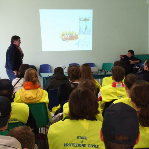 Foto Stage (impianto elettrico/primo soccorso) 35 / 49600