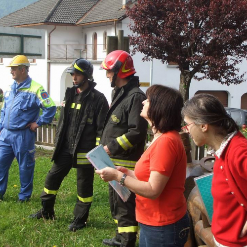 Foto Evacuazione Scuola Ovaro 1 / 40173