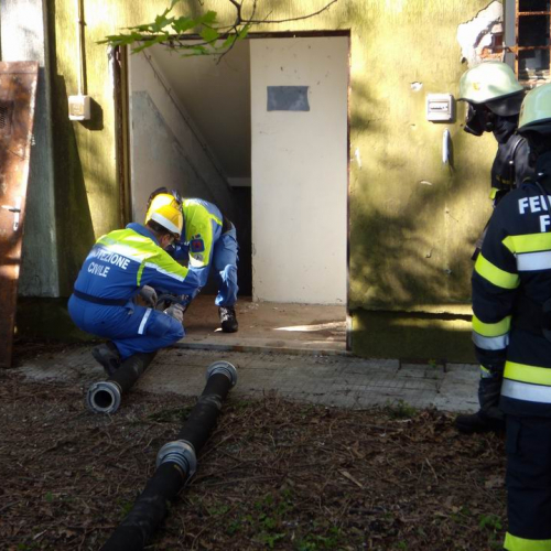 Esercitazione congiunta (foto inviate dai volontari) n. 19 / 64379