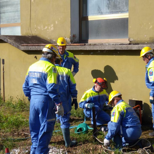 Esercitazione congiunta (foto inviate dai volontari) n. 24 / 64384