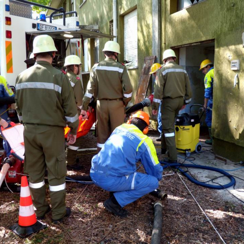 Esercitazione congiunta (foto inviate dai volontari) n. 32 / 64392