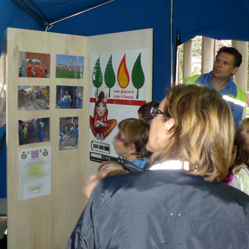 Foto Giornata dei giochi di scienze" n. 4""oto "Giornata dei giochi di scienze"""to "Giornata dei giochi di scie""o "Giornata dei giochi di s"" "Giornata dei giochi di"""Giornata dei giochi d""Giornata dei giochi d" / 56818