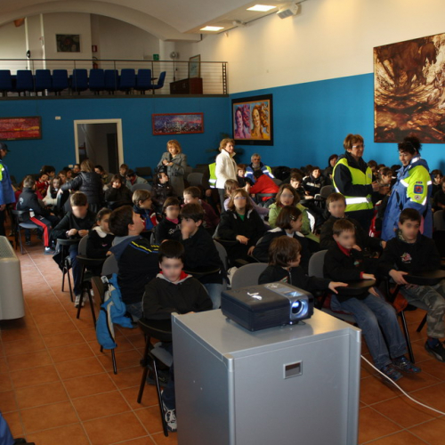 Incontro Cresciamo Sicuri" 17/03 n. 6""ncontro "Cresciamo Sicuri" 1""contro "Cresciamo S""ontro "Cres""ntro" / 49833