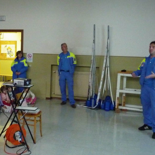Evacuazione scuola n. 3 / 45258