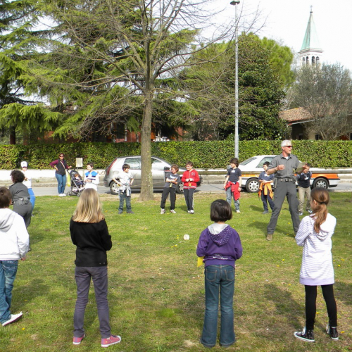 Attivit‡ con le scuole 04/04/11 n. 6 / 64410