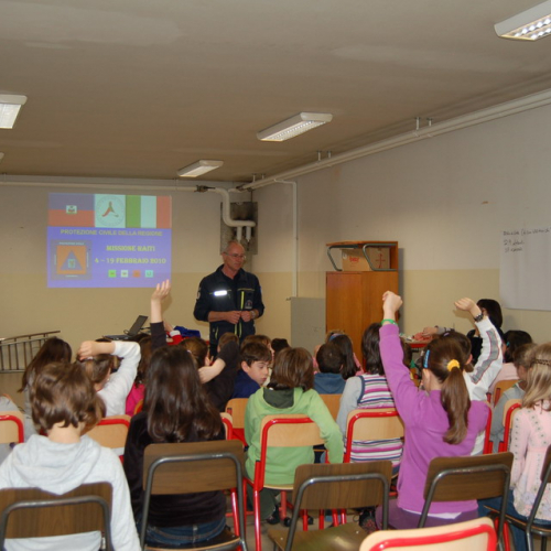 incontro per Haiti scuole Colugna n. 5 / 51567