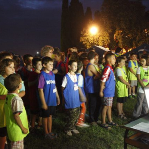 Guarda in gi˘ Guarda in su con la Protezione civile n. 6 / 69802