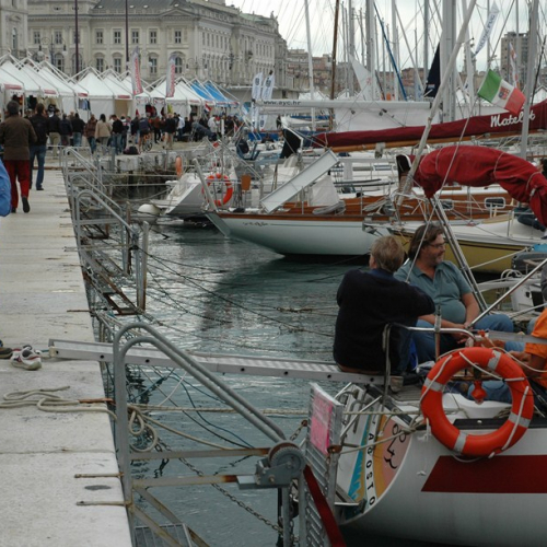 Stand della Protezione civile alla Barcolana n. 21 / 87098