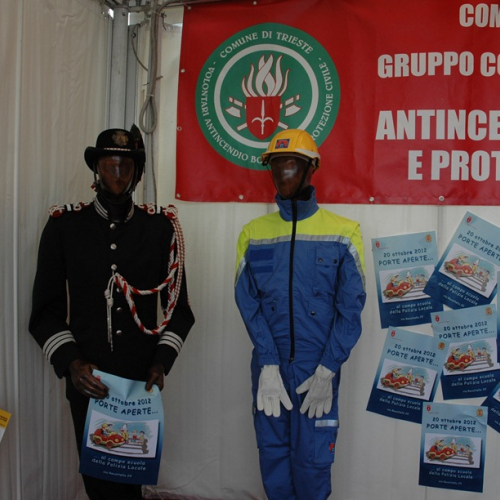 Stand della Protezione civile alla Barcolana n. 27 / 87104