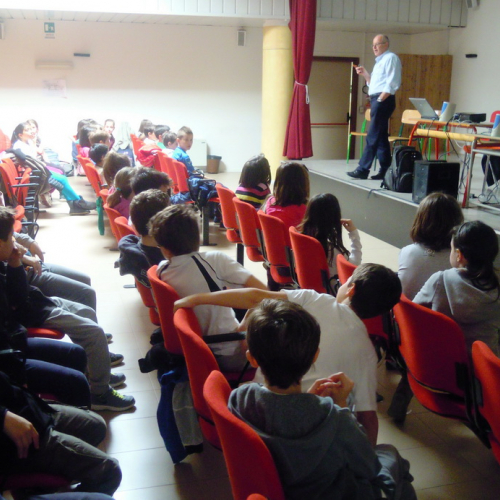 Attivit‡ con le scuole n. 10 / 106484