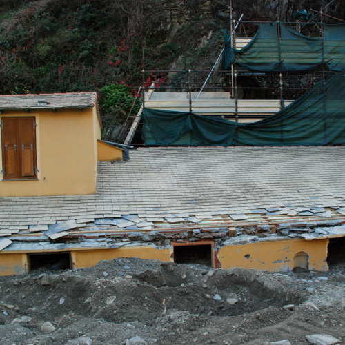 Volontari impegnati a Vernazza n. 22 / 74292