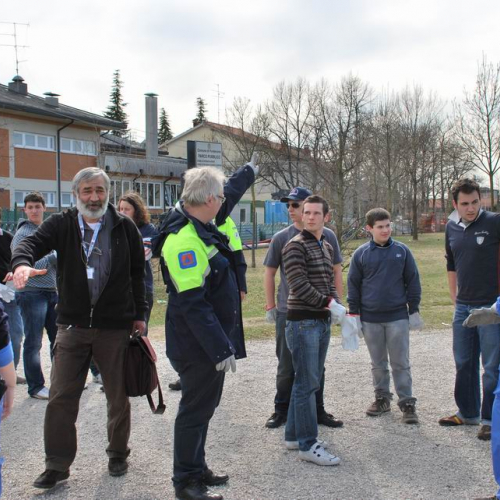 Attivit‡ al J.f.Kennedy" 7""ttivit‡ al "J.""ti" / 36558