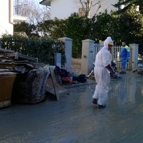 Attivit‡ I^ colonna mobile n. 21 / 103220